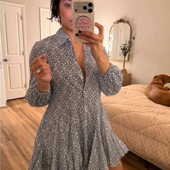 Zara Elegant Blue and White Long Sleeve Dress - Picture 2 of 7